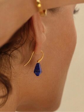 NEW MONICA VINADER Geometric Gemstone Wire Earrings
18k Gold Vermeil & Lapis